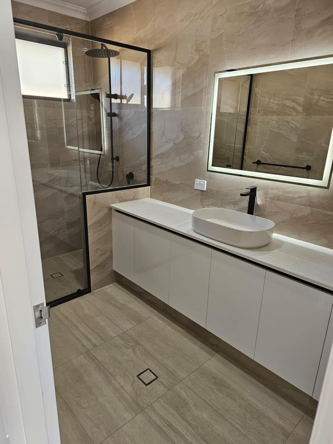 Alberta Beige Polished